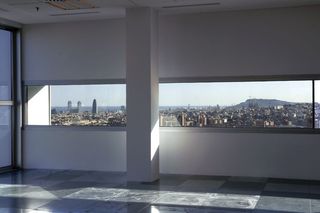 Lloguer Oficina en Porta. Edificio  exclusivo. entrada de barcelona. oficinas listas para