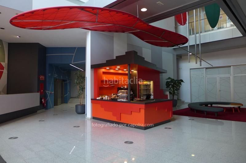 Foto c3cf3e5f-4fd7-481e-932c-0c62ec62f2d8. Location bureau avec chauffage dans El Parc i la Llacuna del Poblenou Barcelona