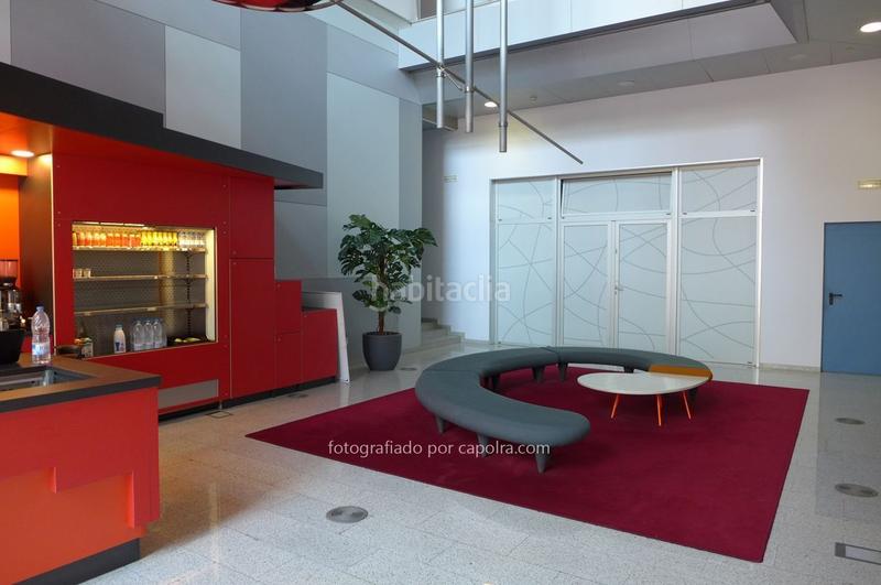 Foto e2cc2870-905e-4460-a90c-774981e04e0d. Location bureau avec chauffage dans El Parc i la Llacuna del Poblenou Barcelona