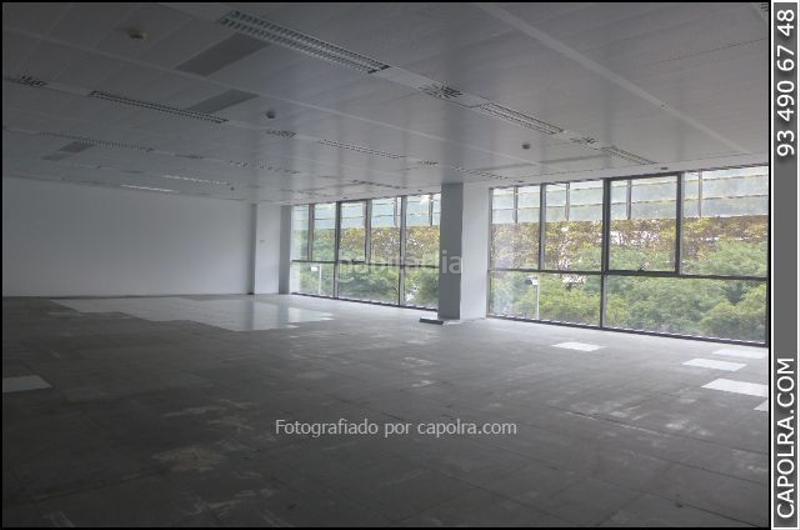 Foto 5fd34e8c-4164-4fad-94b8-53775e4434db. Rent office space with heating in Diagonal Mar i el Front Marítim del Poblenou Barcelona