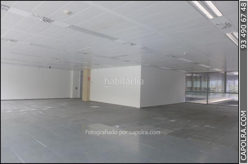 Foto 83f3ed1e-6eb7-43d3-97c0-9dd5da14974c. Rent office space with heating in Diagonal Mar i el Front Marítim del Poblenou Barcelona