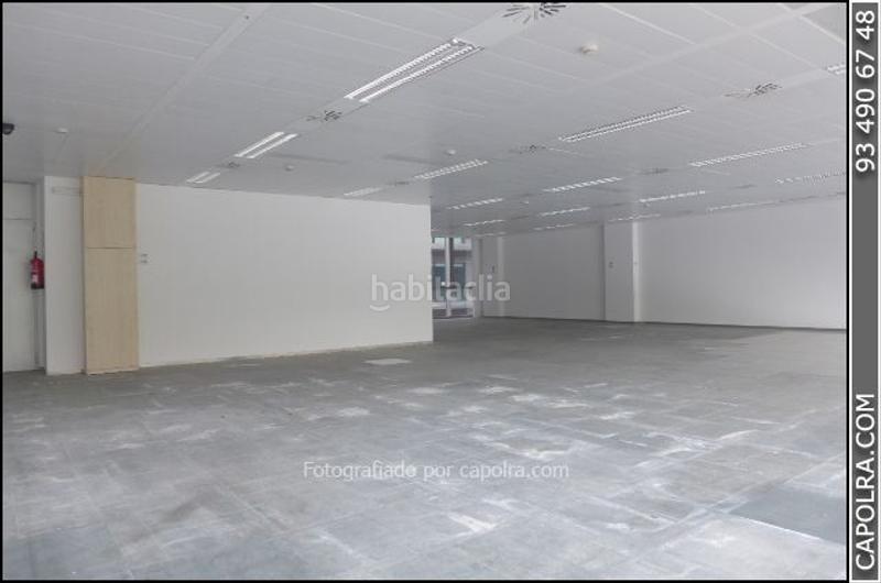 Foto c1e8f76c-39d5-46f8-adb8-adf0d6dd42db. Rent office space with heating in Diagonal Mar i el Front Marítim del Poblenou Barcelona