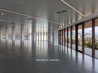 Location Bureau dans El Parc i la Llacuna del Poblenou. Oficina en edificio de nueva construccin en el distrito de sant