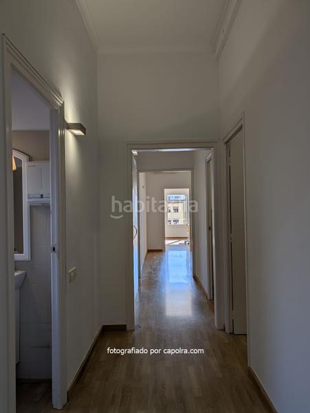 Foto 45d4cac8-b7c0-4156-92cd-548810596205. Alquiler oficina  en alquiler en calle rosselló junto paseo de gracia en Barcelona