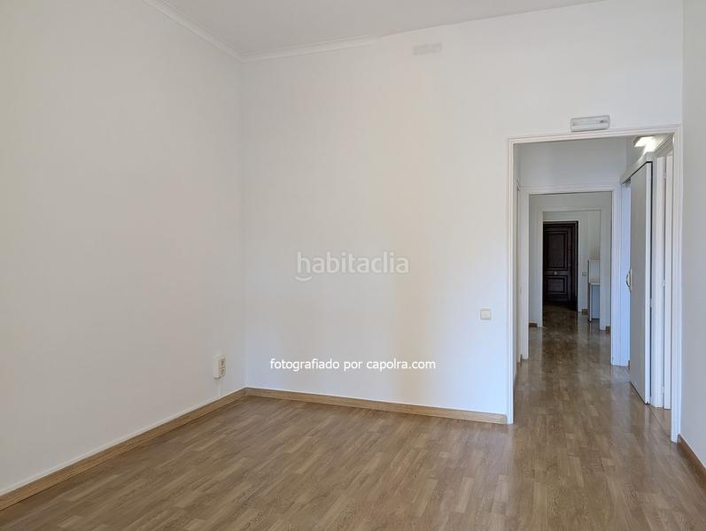 Foto 97f7f402-9c96-4480-a740-06d93017da39. Location bureau avec chauffage dans Dreta de l´Eixample Barcelona