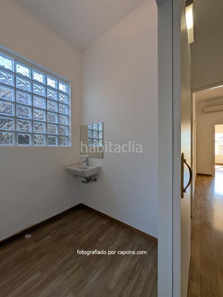 Foto fd998fe7-e698-4b69-95b5-abdaf67f469a. Location bureau avec chauffage dans Dreta de l´Eixample Barcelona