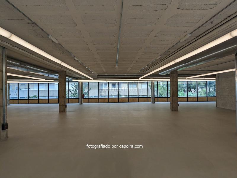 Foto 9c1f61e6-965f-434d-98e6-6eb265bfaeab. Location bureau avec chauffage dans Sant Ramon - Maternitat Barcelona