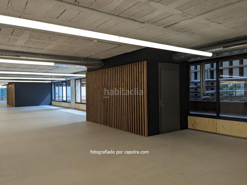 Foto e5cc71ad-68a4-4947-bb81-e780e67e55d1. Location bureau avec chauffage dans Sant Ramon - Maternitat Barcelona