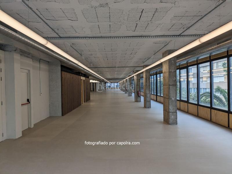 Foto ef88232c-1e32-4197-bc7b-70390cf3afae. Location bureau avec chauffage dans Sant Ramon - Maternitat Barcelona