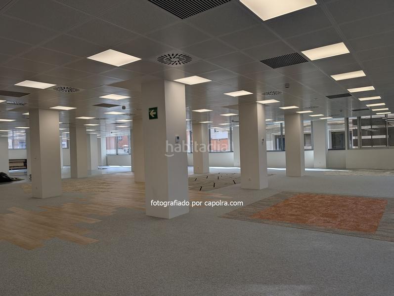 Foto 60ba9d38-ae1a-491a-81fd-9edc4c08f0e3. Alquiler oficina  en alquiler en la vía augusta con diagonal en Barcelona