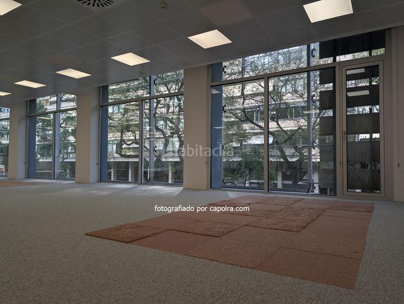 Foto e37168a0-6adf-4473-878a-75cde897fede. Miete büro mit heizung in Sant Gervasi - Galvany Barcelona