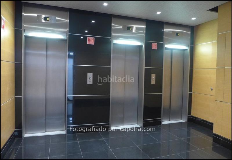 Foto 1c84678b-08dc-44e7-8ee3-6da93a2c27db. Location bureau avec chauffage dans Barri de les Corts Barcelona