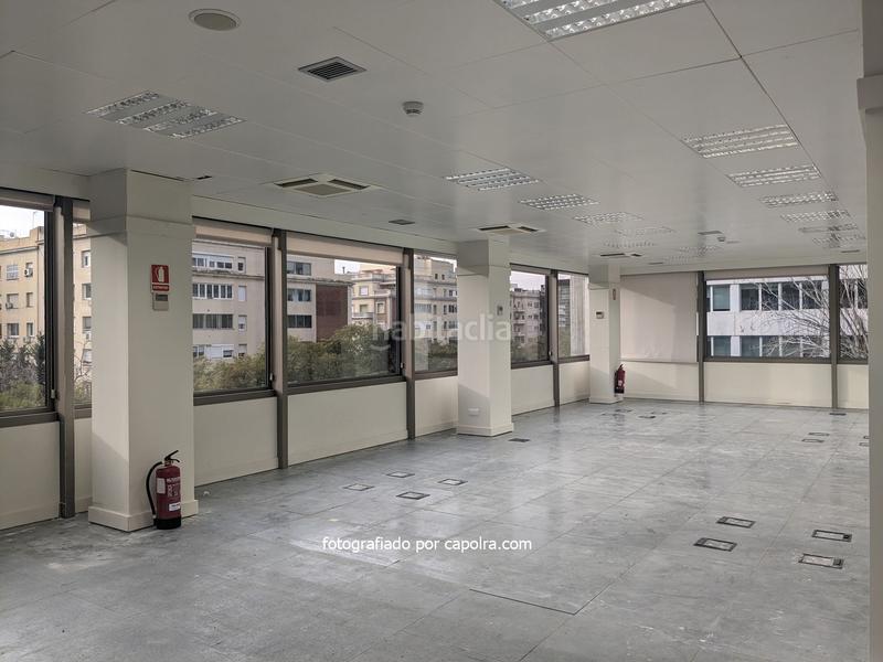 Foto 3c32a40e-722f-4c28-a89f-91d059796b2d. Location bureau avec chauffage dans Barri de les Corts Barcelona