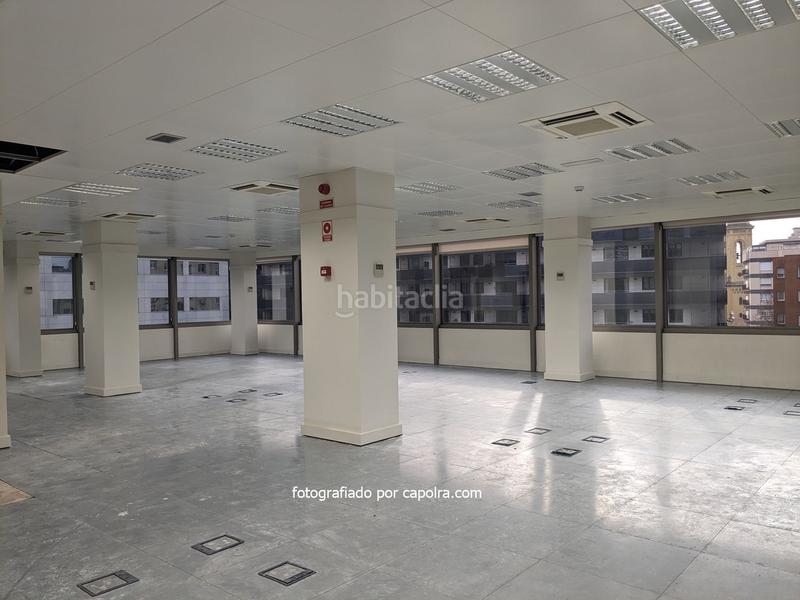 Foto 9b9e47c0-f575-4ffb-b693-34a7c16f4fed. Location bureau avec chauffage dans Barri de les Corts Barcelona