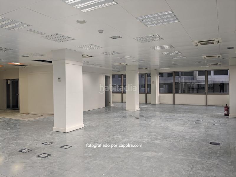 Foto a8c5a3c2-ce19-431b-b5be-73dc144a3212. Location bureau avec chauffage dans Barri de les Corts Barcelona