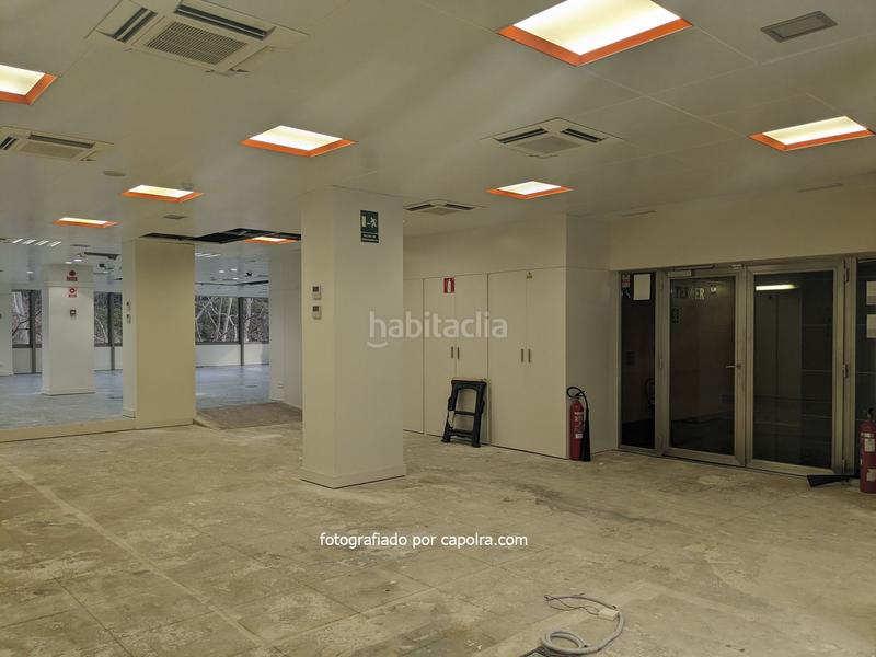 Foto aaa0cdcb-6631-4884-8b73-10c0f0c77605. Location bureau avec chauffage dans Barri de les Corts Barcelona