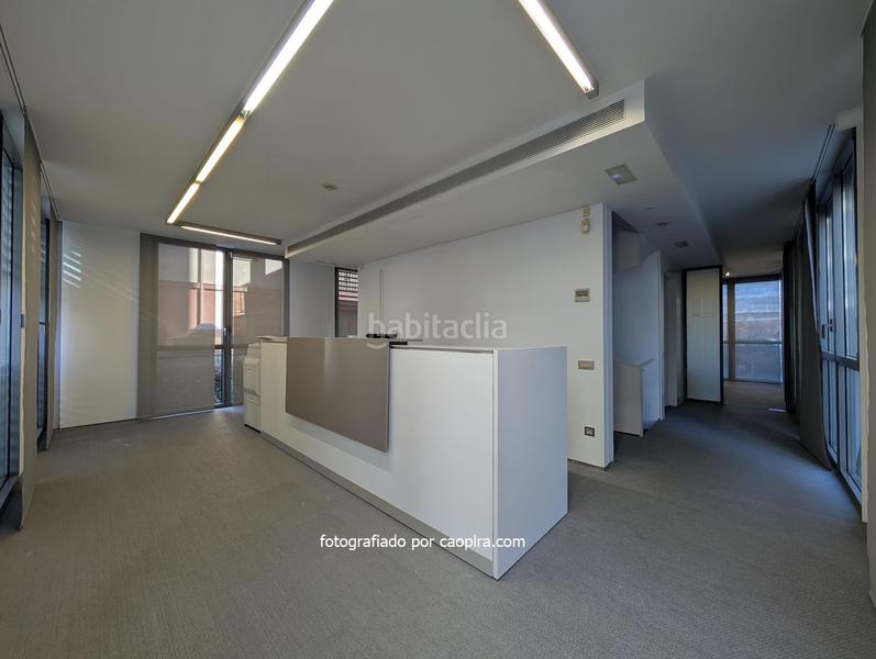 Foto dab7b76b-6f3e-4372-ae1d-2b980b33d8e0. Lloguer oficina a doctor carulla 40 a Tres Torres Barcelona