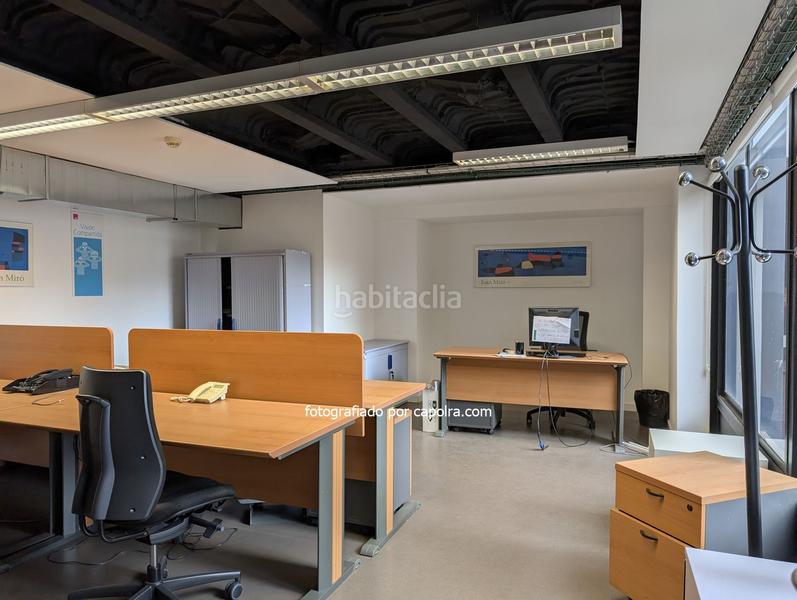 Foto 12c31b05-45a9-45f6-b4b9-a52ad1784b78. Bureau avec chauffage dans La Nova Esquerra de l´Eixample Barcelona