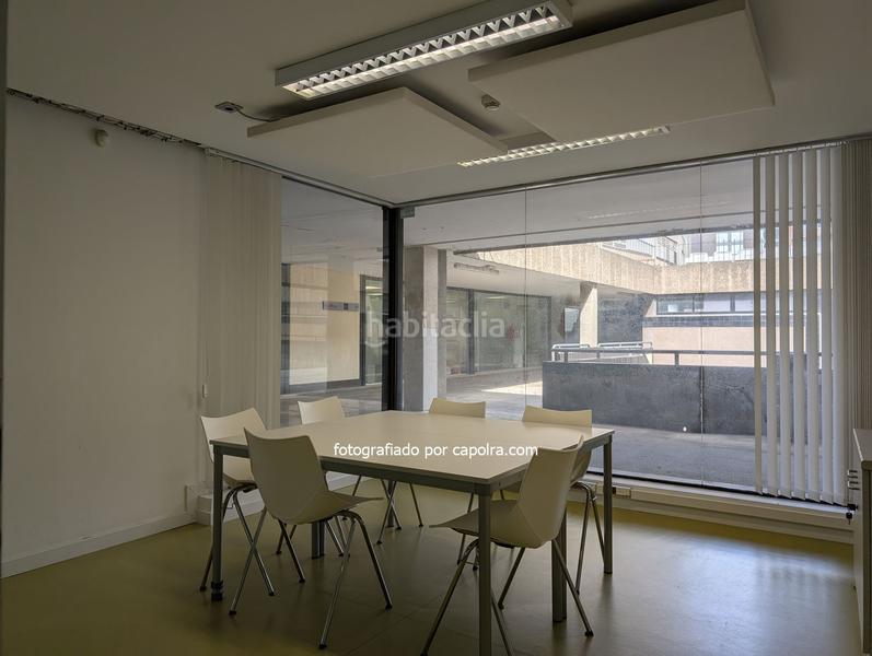Foto 1e1b9758-d9b4-4f79-907e-45513df1d4ca. Bureau avec chauffage dans La Nova Esquerra de l´Eixample Barcelona