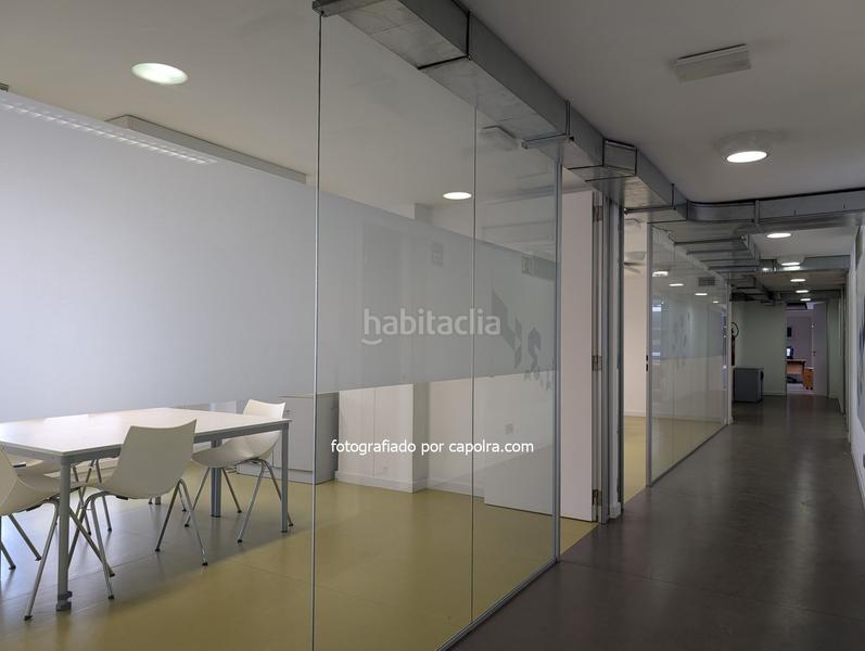 Foto cb2a087c-6c2a-439a-9e4a-b20365dc47ca. Bureau avec chauffage dans La Nova Esquerra de l´Eixample Barcelona