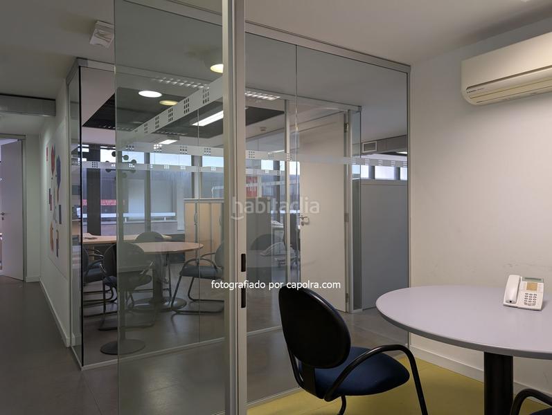 Foto dba44d4e-6455-4d03-860c-ffdc115bfebc. Bureau avec chauffage dans La Nova Esquerra de l´Eixample Barcelona