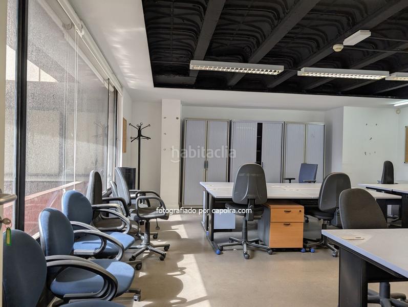 Foto ef942eef-a05a-44cf-94cb-13b610c2360c. Bureau avec chauffage dans La Nova Esquerra de l´Eixample Barcelona
