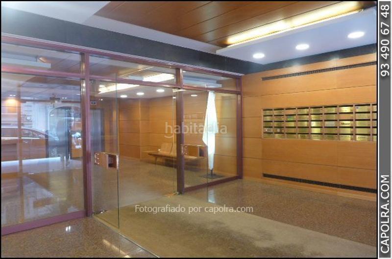 Foto bf4cd5ea-1826-4457-bf36-a908de9eca5b. Oficina  en venta en inmejorable ubicación en Barcelona