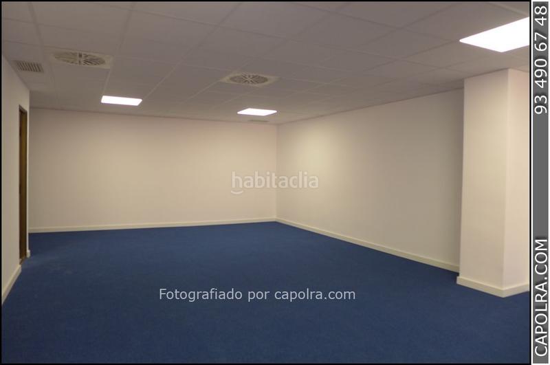 Foto c1576fbd-a0a0-48f1-b0bc-bccb73dfbba0. Oficina amb calefacció a Sant Gervasi - Galvany Barcelona