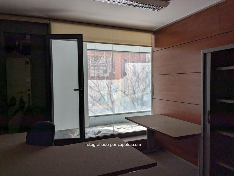 Foto 0c4e01f7-3366-4cb6-8433-fba7395560f3. Office space in dos de maig 292 in El Camp de l´Arpa del Clot Barcelona