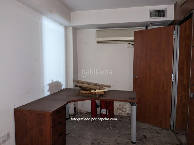 Foto 6e41e8a2-9358-4fd1-81dc-4b452bcf880d. Office space in dos de maig 292 in El Camp de l´Arpa del Clot Barcelona
