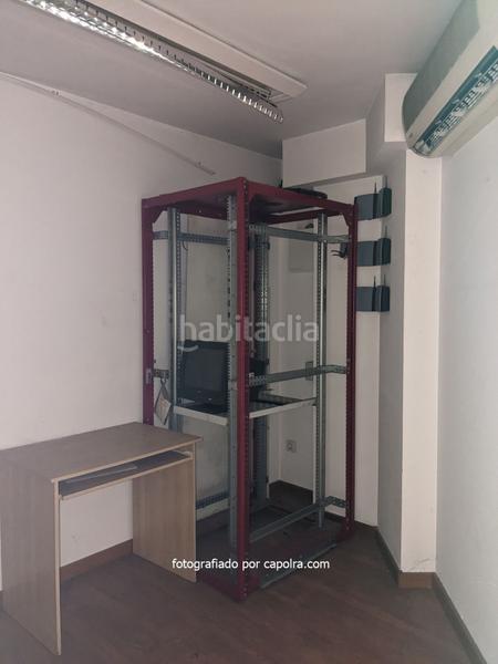 Foto f40254a2-fb1e-4d7a-a1ed-c0cdc1c02a87. Office space in dos de maig 292 in El Camp de l´Arpa del Clot Barcelona