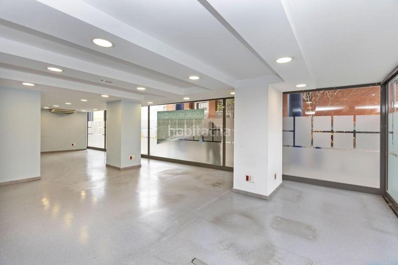 Foto 136668de-9e49-4561-8bad-364315b05f3c. Rent business premise in Sants Barcelona