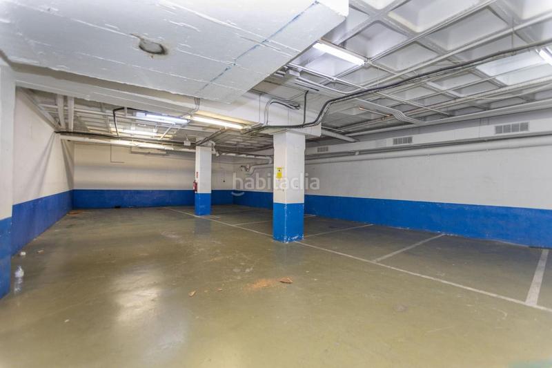 Foto d86d162d-477f-4bf5-b25a-ba4e8d59ab9e. Rent business premise in Sants Barcelona