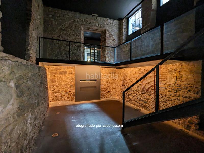 Foto 0a8c8996-deaf-45c4-8821-dde8d4e6935e. Location local commercial dans Gòtic Barcelona