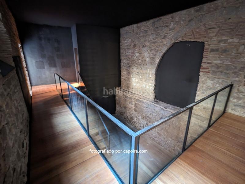 Foto 4ea06b1e-f7ff-406b-b4f6-99c73d3e64a9. Location local commercial dans Gòtic Barcelona