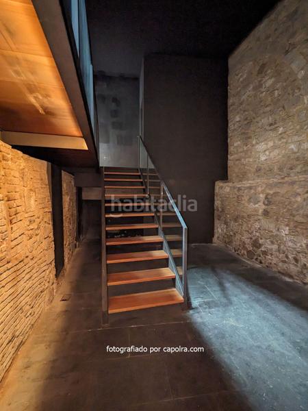 Foto 5cc3c3d1-5522-4efb-9087-dad4a1a51d57. Rent business premise in Gòtic Barcelona