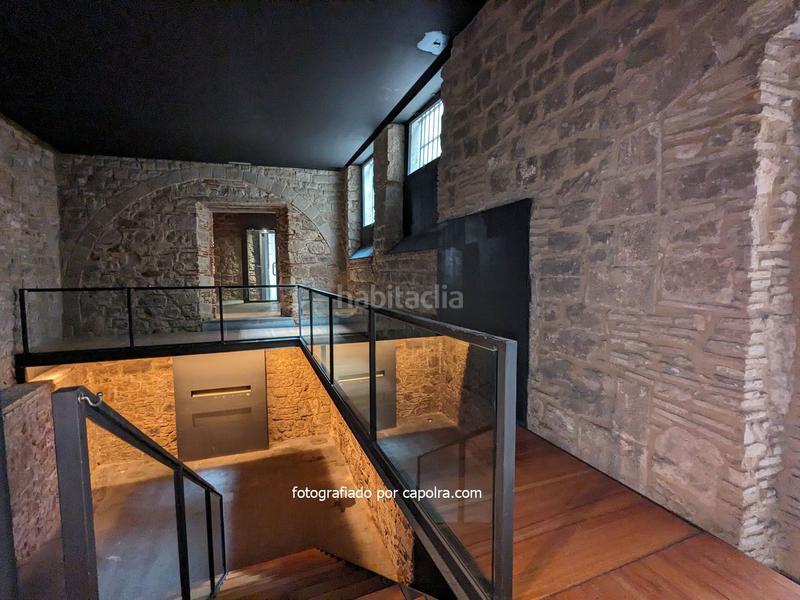 Foto 692348d3-a575-4214-8f4a-6e45f475a5e6. Rent business premise in Gòtic Barcelona