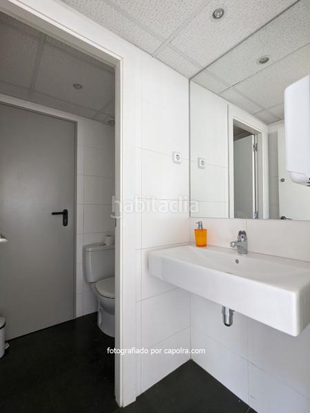 Foto 1a1da898-20ae-40eb-bad3-255bd9270e46. Affitto ufficio con riscaldamento in La Sagrera Barcelona