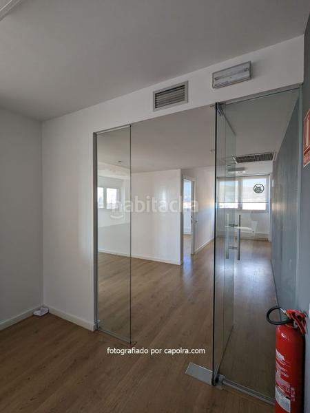 Foto 37076cff-bcce-4596-84d8-c028a8ebf01a. Affitto ufficio con riscaldamento in La Sagrera Barcelona