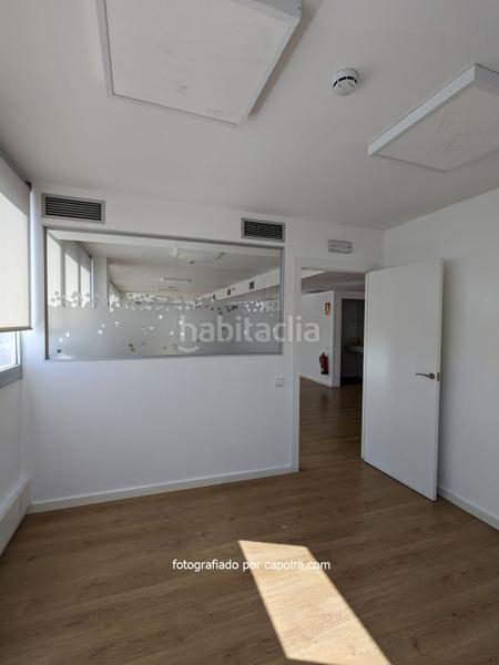 Foto e01a8f13-54e7-400b-96c4-0b35c43c1f8c. Affitto ufficio con riscaldamento in La Sagrera Barcelona