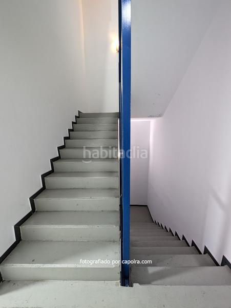 Foto 51b7035b-006e-47b7-a5d3-59311614d6b0. Bureau dans dels vents 9 dans Montigalà Badalona