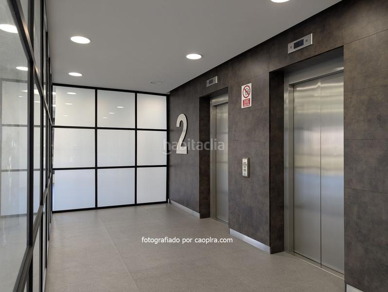 Foto 98076b60-6ce5-411c-98d2-5d58ea6bb66c. Miete büro mit heizung in Fort Pienc Barcelona