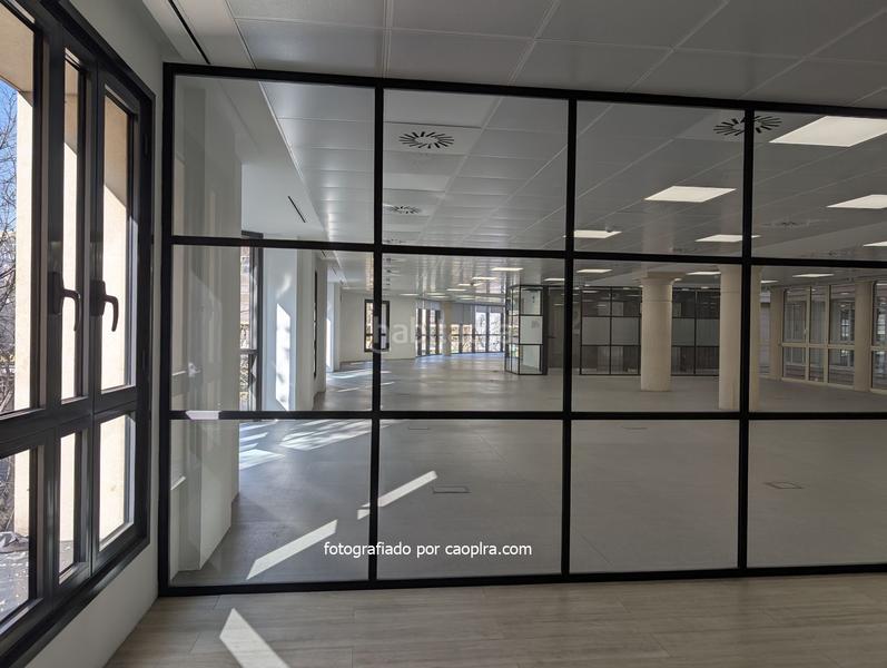 Foto 6bb74eb3-040b-4691-bb57-4a2c5a703d0e. Rent office space with heating in Fort Pienc Barcelona