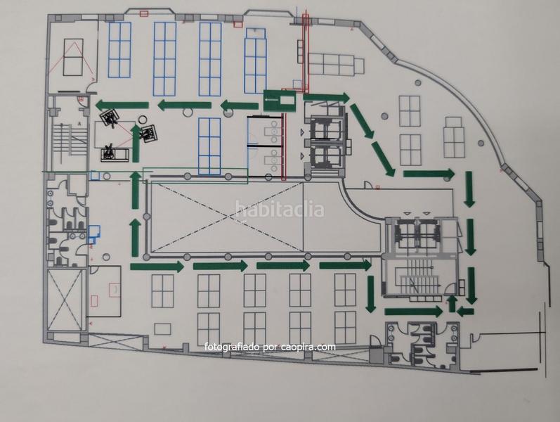 Foto a81ef024-e6c6-412f-97ee-d6a31f2b0a83. Rent office space with heating in Fort Pienc Barcelona
