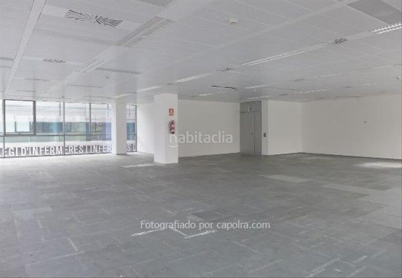 Foto afb7a814-5fdb-409d-9bf7-ae51db19b0af. Location bureau avec chauffage dans Diagonal Mar i el Front Marítim del Poblenou Barcelona