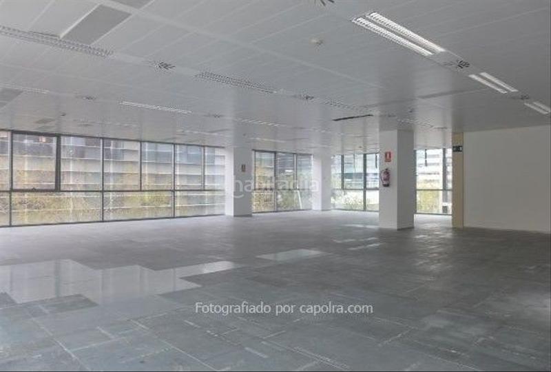 Foto 1d537dbd-5914-4a81-8dca-eec1f9e2272b. Location bureau avec chauffage dans Diagonal Mar i el Front Marítim del Poblenou Barcelona