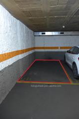 Aparcament cotxe a Dreta de l´Eixample. Plaza de parking con fácil acceso en passeig sant joan con conse