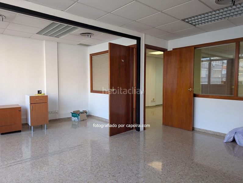 Foto 145935d5-3cd8-4b7f-bbf0-69177ab90c55. Location bureau avec chauffage dans L´Antiga Esquerra de l´Eixample Barcelona