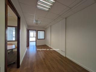 Alquiler Oficina  Aribau. Oficina en alquiler en edificio de oficinas