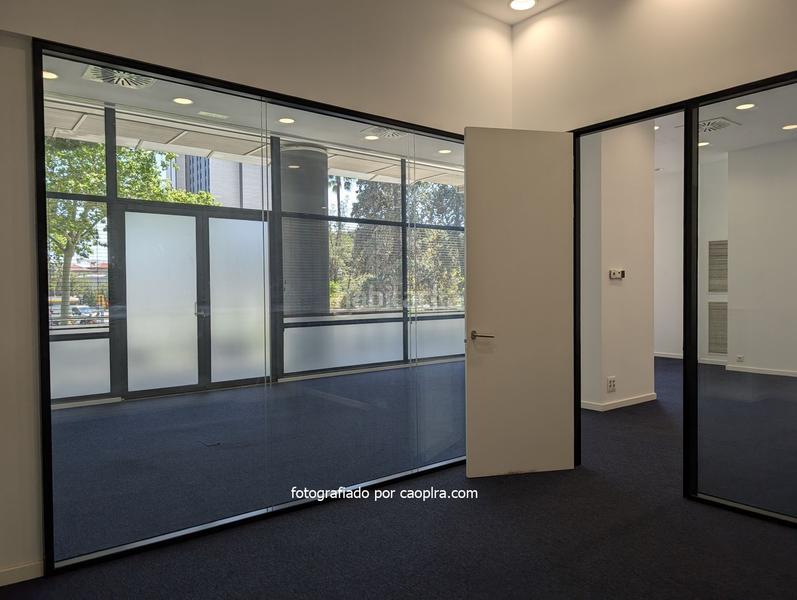 Foto b67af9e7-3f14-4877-9240-f939ce49aadd. Location bureau avec chauffage dans Pedralbes Barcelona